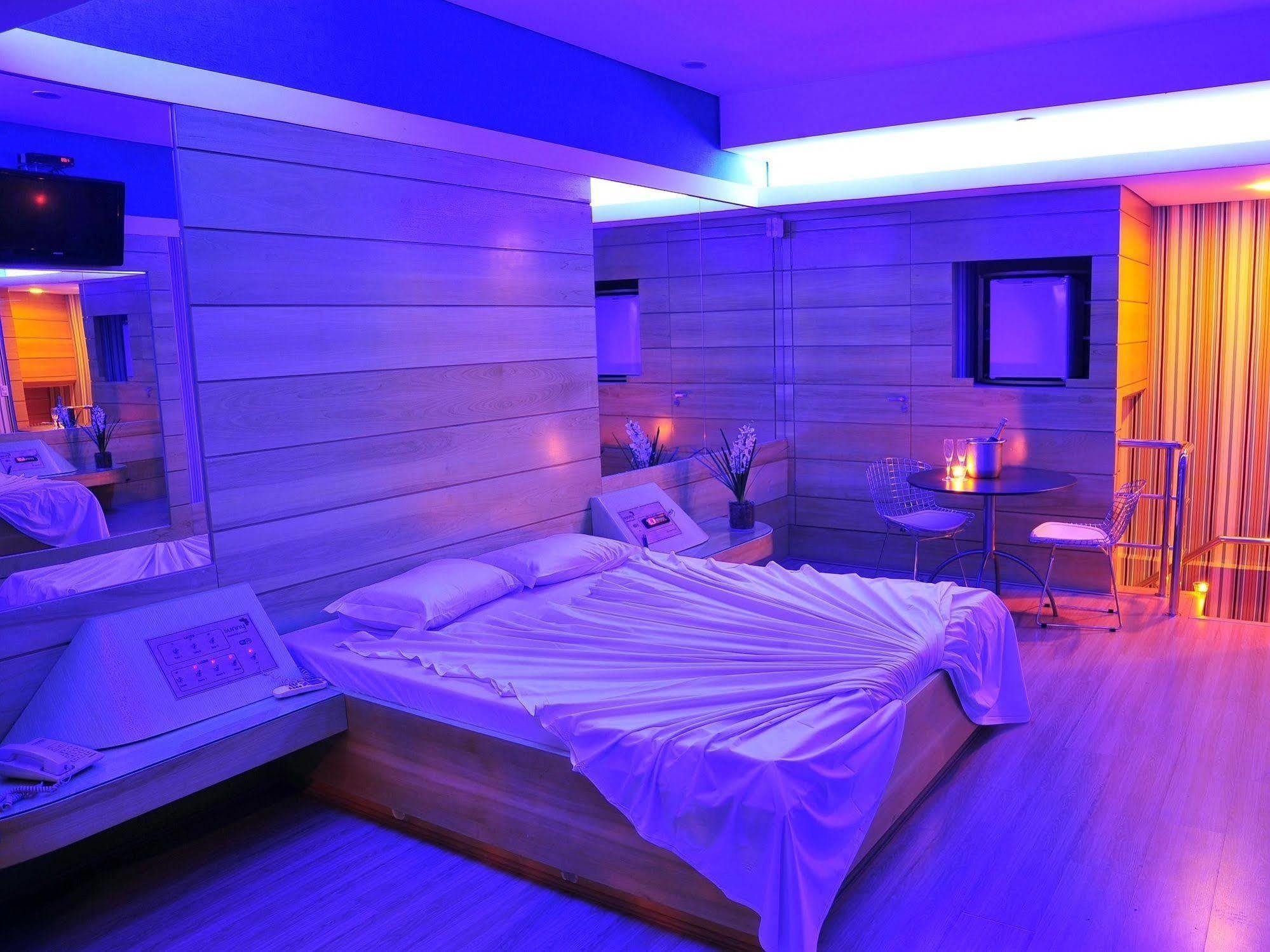 Motel Sunny (Adults Only) Belo Horizonte Ngoại thất bức ảnh