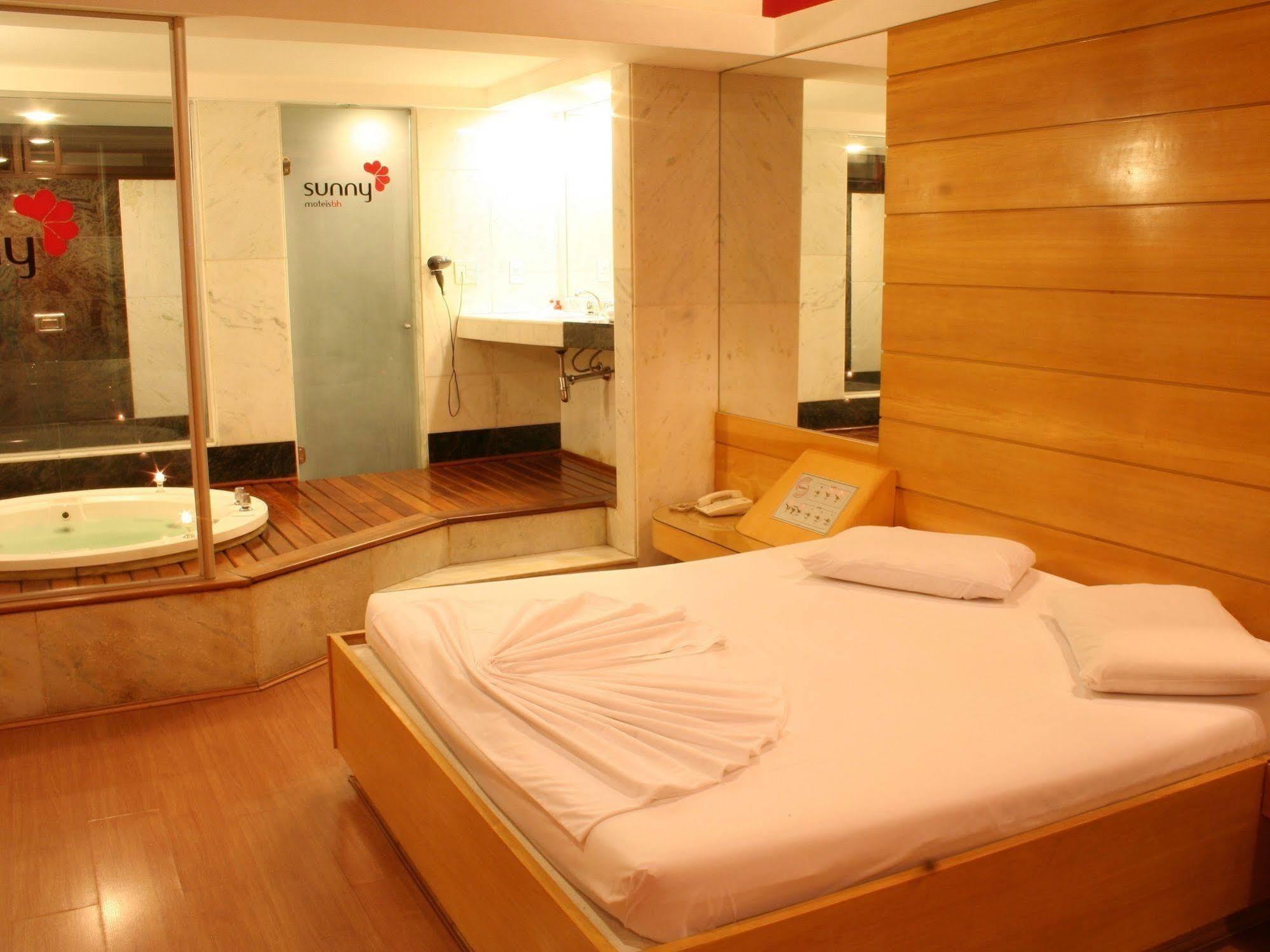 Motel Sunny (Adults Only) Belo Horizonte Ngoại thất bức ảnh